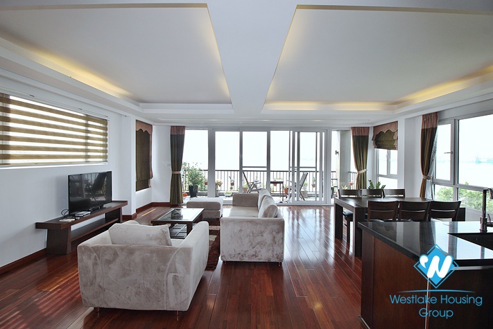 Lakeside three bed apartment for rent in Tay Ho, Hanoi